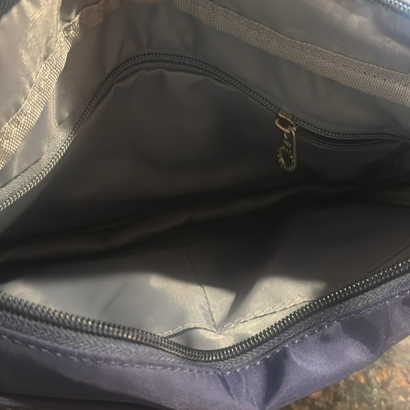 🎈NWT Soyater cross bag easy to clean navy bl water resistant ultimate organizer - Picture 4 of 5